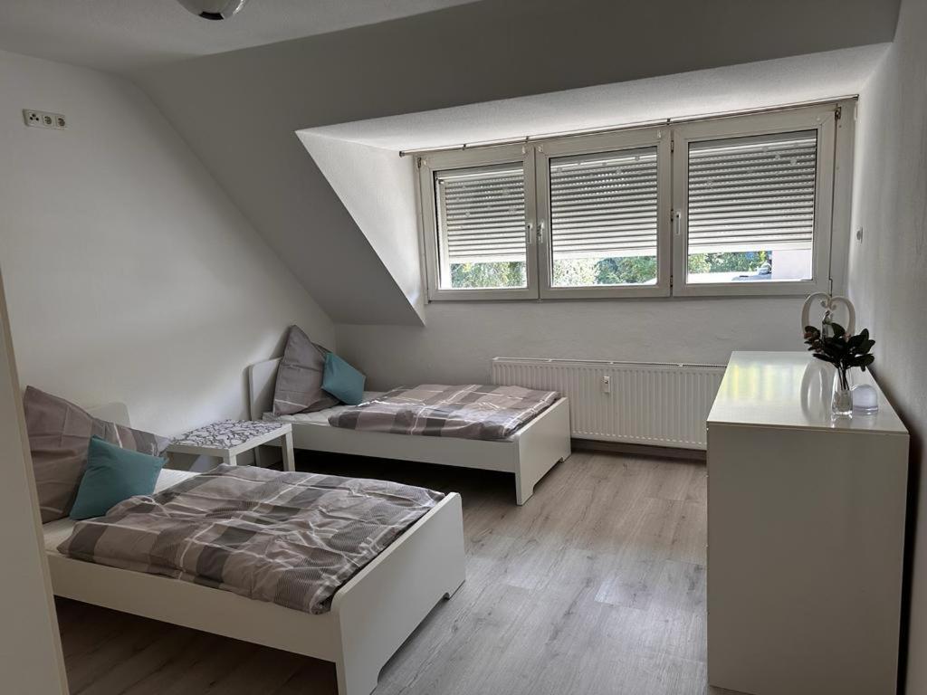 A&V Apartments Wunderschoene Rheinblick Wohnung Zum Entspannen Apt Ela Дуйсбург Экстерьер фото