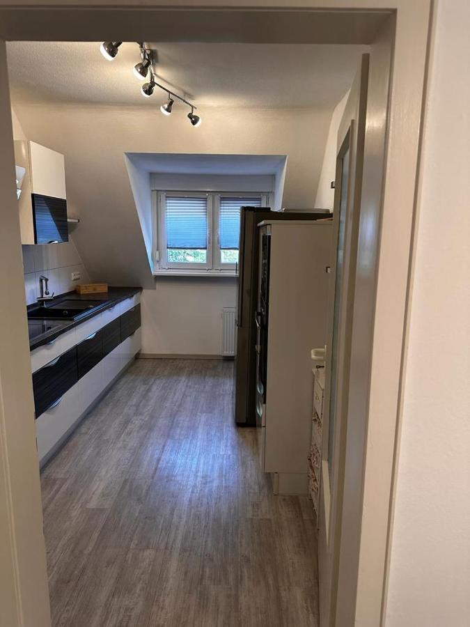 A&V Apartments Wunderschoene Rheinblick Wohnung Zum Entspannen Apt Ela Дуйсбург Экстерьер фото
