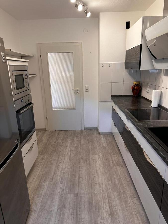 A&V Apartments Wunderschoene Rheinblick Wohnung Zum Entspannen Apt Ela Дуйсбург Экстерьер фото